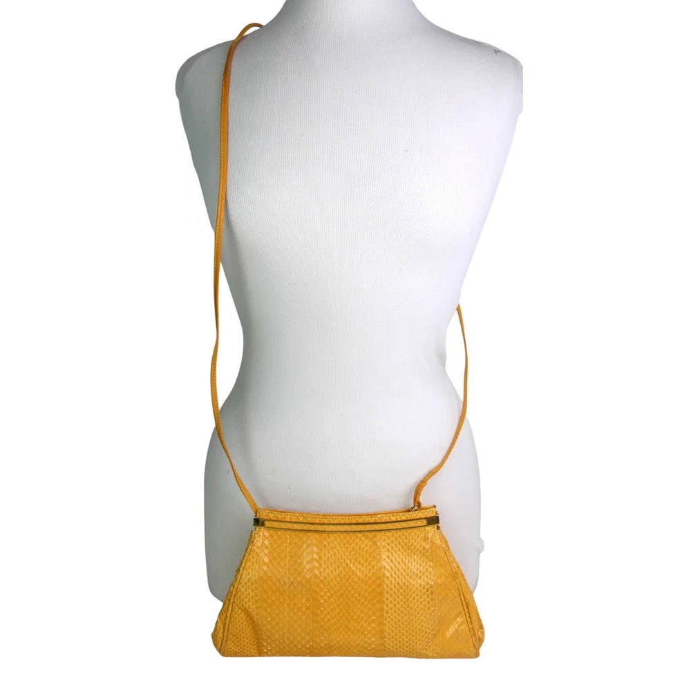 Neiman Marcus ITALY YELLOW SNAKE SKIN FRAME X-BODY SHOULDER BAG CLUTCH PURSE